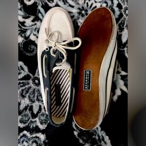 Sperry boat shoes